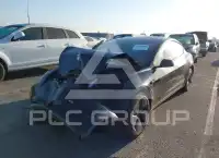2022 Tesla Model 3 фото