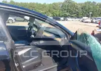 2022 Tesla Model 3 фото