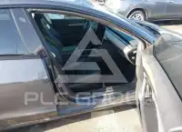 2022 Tesla Model 3 фото