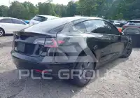 2022 Tesla Model 3 photo