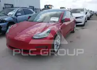 2022 Tesla Model 3 фото