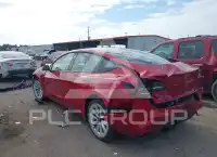 2022 Tesla Model 3 фото