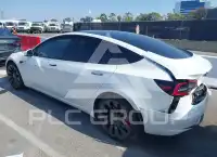 2022 Tesla Model 3 фото