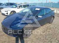 2022 Tesla Model 3 photo