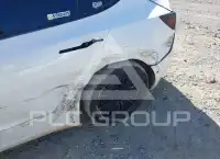 2022 Tesla Model 3 фото