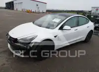 2022 Tesla Model 3 фото