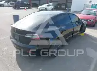 2022 Tesla Model 3 фото