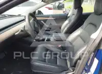 2022 Tesla Model 3 фото