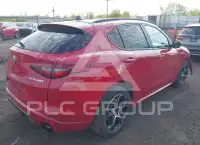 2022 Alfa Romeo Stelvio photo