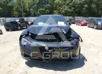 2022 Alfa Romeo Stelvio фото