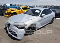2022 Alfa Romeo Giulia фото
