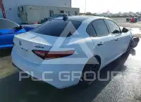 2022 Alfa Romeo Giulia фото