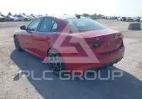 2022 Alfa Romeo Giulia фото