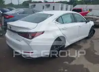 2022 Lexus ES350 photo