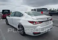 2022 Lexus ES300 фото