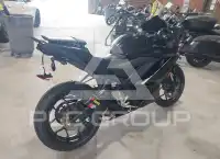 2022 Yamaha YZFR3 фото
