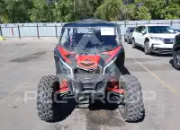 2022 Can-AM MAVERICK photo