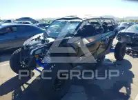 2022 Can-AM MAVERICK photo