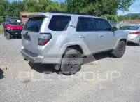 2022 Toyota 4 RUNNER фото