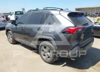 2022 Toyota RAV4 фото