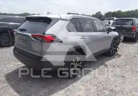 2022 Toyota RAV4 фото