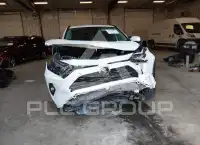 2022 Toyota RAV4 фото