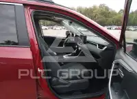 2022 Toyota RAV4 фото