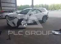 2022 Toyota RAV4 фото