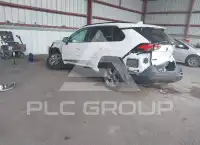 2022 Toyota RAV4 фото