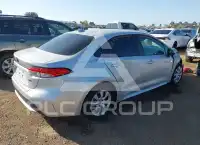 2022 Toyota COROLLA фото