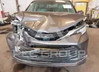 2022 Toyota SIENNA фото