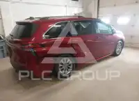 2022 Toyota SIENNA фото