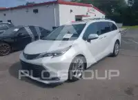 2022 Toyota SIENNA фото