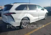2022 Toyota SIENNA фото