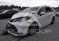 2022 Toyota SIENNA фото