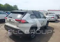 2022 Toyota RAV4 photo