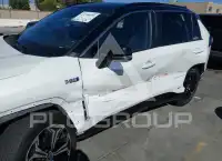 2022 Toyota RAV4 фото