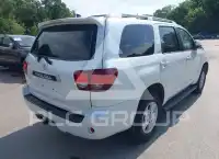 2022 Toyota SEQUOIA фото