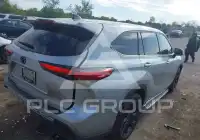 2022 Toyota Highlander photo