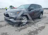2022 Toyota Highlander photo