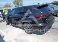 2022 Toyota Highlander фото