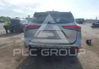 2022 Toyota Highlander photo