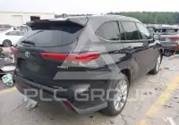 2022 Toyota Highlander photo