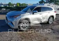 2022 Toyota Highlander фото