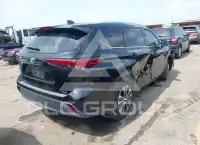 2022 Toyota Highlander фото