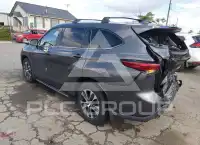 2022 Toyota Highlander фото