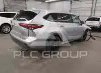 2022 Toyota Highlander photo