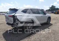 2022 Toyota Highlander фото