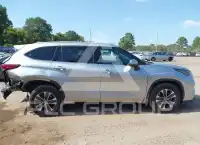 2022 Toyota Highlander фото