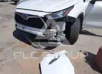 2022 Toyota Highlander фото